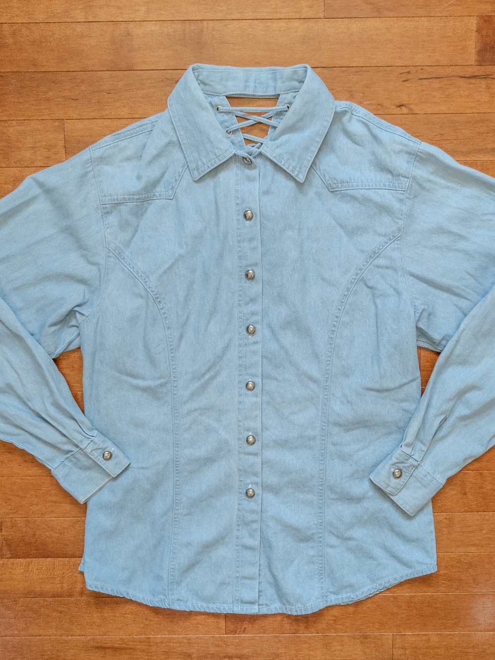 90s Wrangler Silver Lake Light Denim Lace Up Back Western Long Sleeve Shirt M